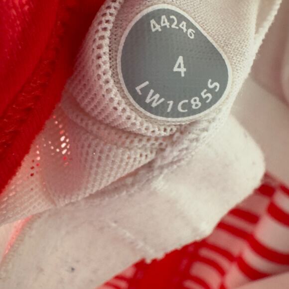 Lululemon Hip To Be Zen Halter in Twin Stripe Love Red / Love Red Tank Top Pads - Picture 10 of 11